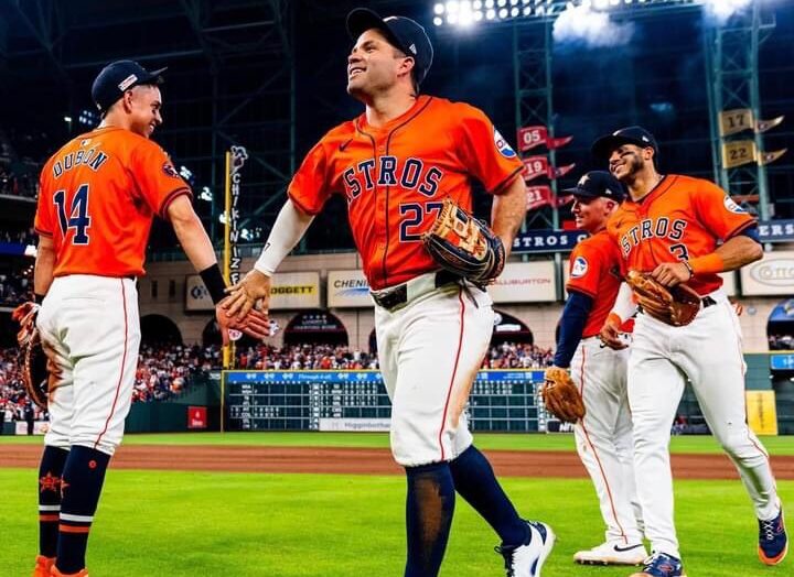 Astros, con Mauricio Dubón nuevamente siendo clave, vence a Mets