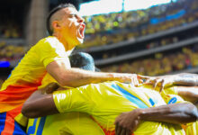 Colombia debuta con triunfo sobre Paraguay con James brillando
